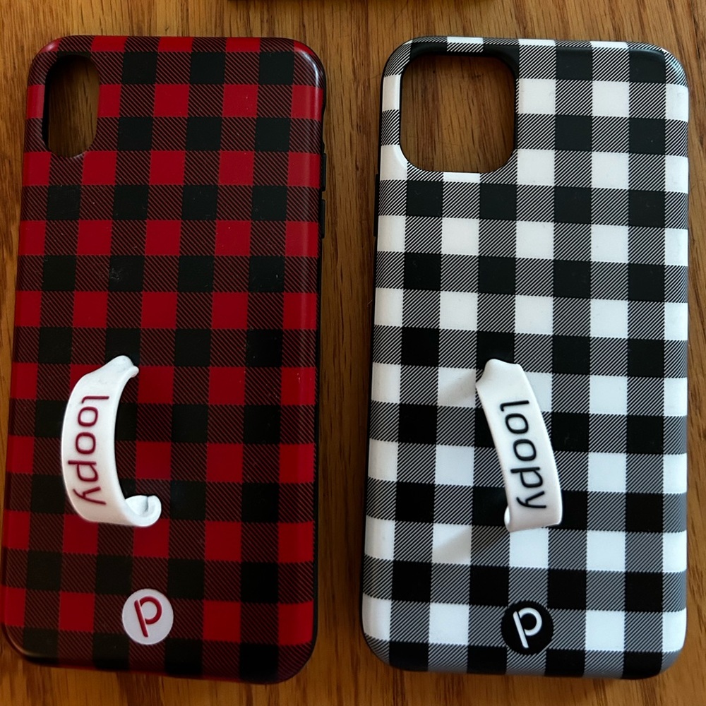 iPhone XS Max red plaid case